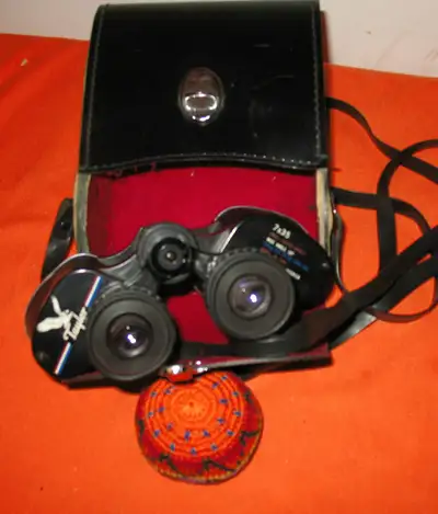 Binoculars Taylor - Coated Model # 2802 - 7x35 Field 525ft at 1000 yards. Wide Angle 10* - Fully Coa...