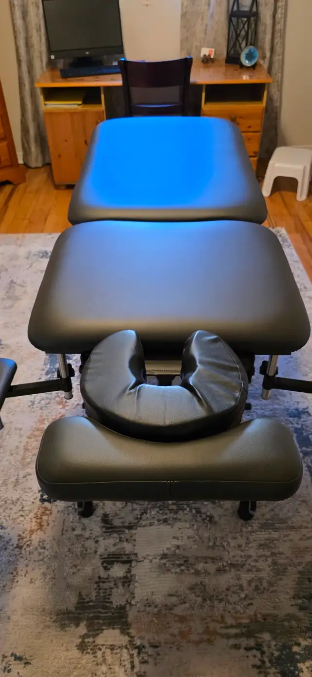 Cardon Treatment Table