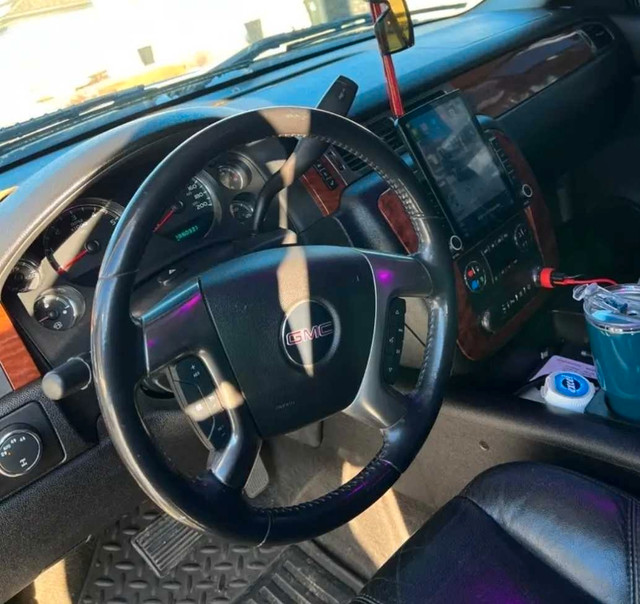 2007 GMC Sierra for parts or repair in Cars & Trucks in Grande Prairie