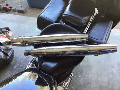 99-06 VStar 1100 mufflers, no baffles, sound great! 150 obo