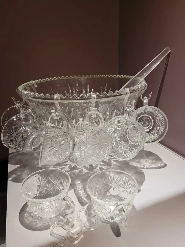 Punch bowl64840230202627120