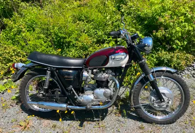 For sale, 1967 Triumph Bonneville T120R. Matching numbers. Recently totally refurnished, including r...