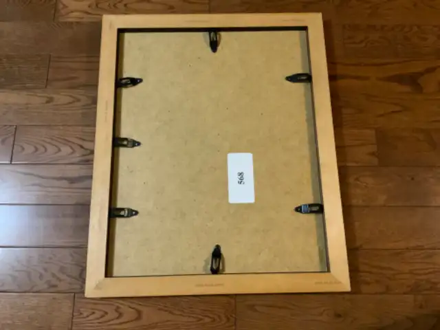 Large Wood Picture Frame — 23” x 19” — Like New Condition in Other in City of Toronto - Image 3