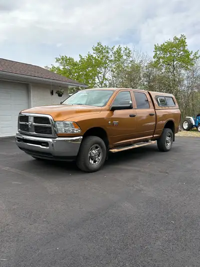 2012 Dodge Ram 2500 Heavy Duty Crew Cab for sale by original owner. (My grandpa). 6.7 Diesel 6 speed...