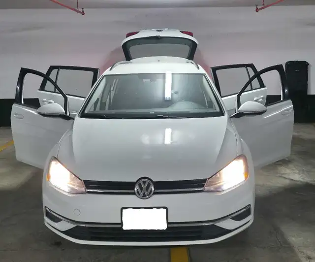 2019 Volkswagen Golf SportWagen 1.8T AWD Comfortline in Cars & Trucks in Oakville / Halton Region - Image 2