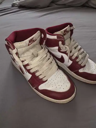Air Jordan 1 Mid Red White – Size 5Y / EU 37.5, View more