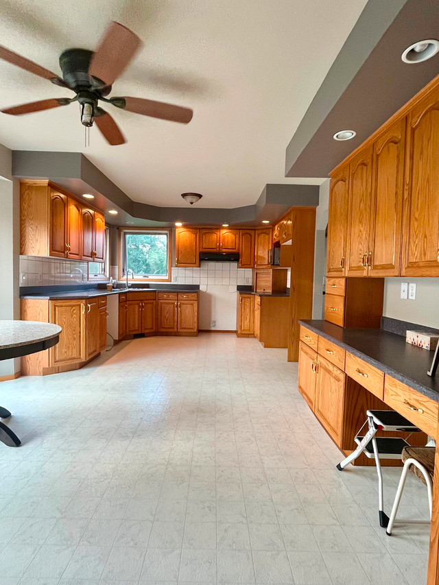 Family Home  Acreage -NW Saskatchewan in Houses for Sale in Comox / Courtenay / Cumberland - Image 3