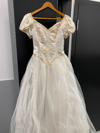 Wedding Dress - Pronuptia