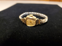 Vintage Huguenin 14K Solid Gold Face Wind Up Women's Watch Worki