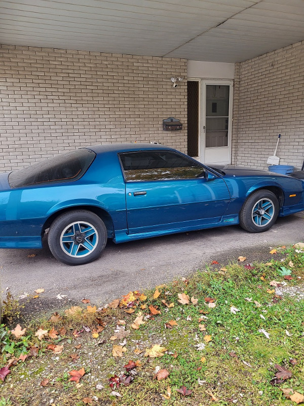 Classic 1991 Camero RS in Classic Cars in Kitchener / Waterloo - Image 2