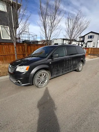 2014 dodge grand caravan 30 anniversary addition van. With show n go and entertainment centre. Van h...