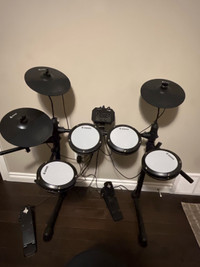 Donner Electric Drum Set (barely used, great condition)