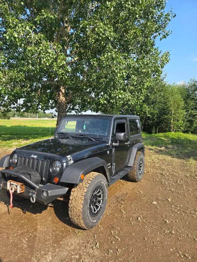 Jeep Wrangler527118864472483842