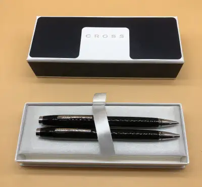 Cross Black Lacquer Ballpoint Pen and Pencil Set Like New Condition A beautiful pen and pencil set w...
