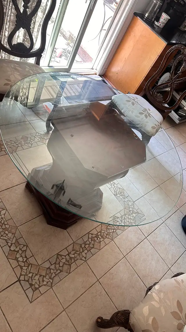 Round Glass Top Dining Table with Carved Wood Pedestal Base in Dining Tables & Sets in City of Toronto - Image 5