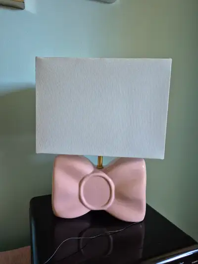 Pretty Pink Bow Lamp, View more