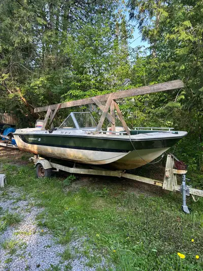 Tilts 14-17ft. Needs bearing. Located Beaverton. 416 460 3167