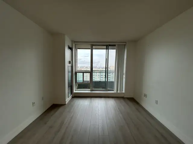 Yonge/Finch 1 Bedroom Condo + Parking in Long Term Rentals in City of Toronto - Image 5