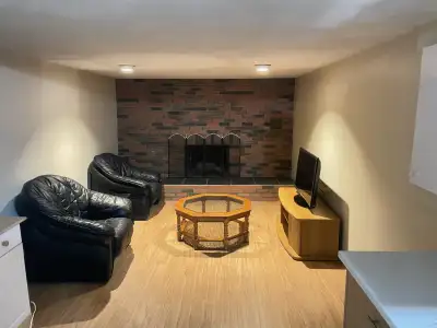 Very clean and bright furnished basement bedrooms for rent in Beddington NW, new windows, new kitche...