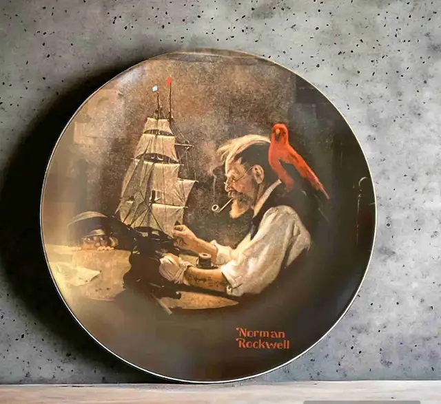 Vintage Plate Norman Rockwell The Ship Builder 1980 Authentic in Arts & Collectibles in Winnipeg - Image 2