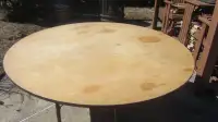 Table round pour restaurant