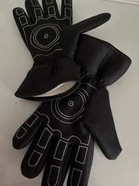 Insulated gloves