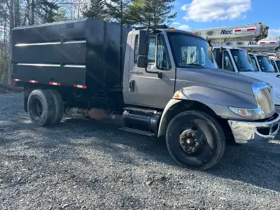 418k -Maxxforce DT but T&D for years and runs great -new tires all around -brakes were done for mvi...