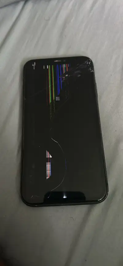 iPhone 11 64gb, View more