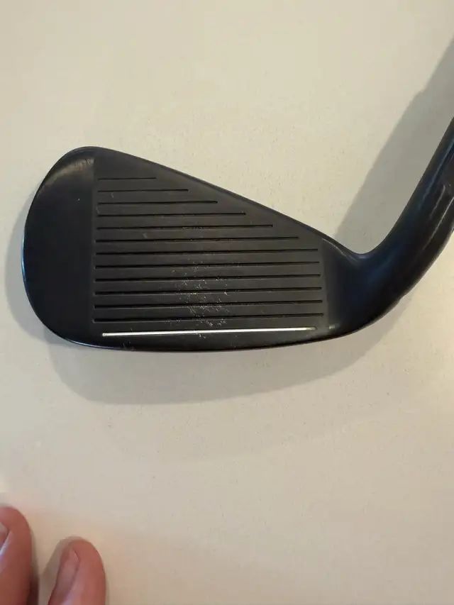 TaylorMade Stealth Bomber Limited Edition in Golf in Edmonton - Image 4