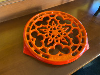 Le Creuset 8” Volcanic Flame Orange Cast Iron Enamel Trivet