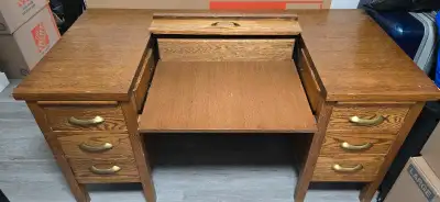 Free Desk, View more
