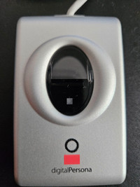 PRIVACY GUARANTEED! Digital persona Fingerprint reader