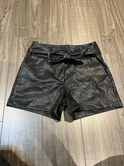 DKNY LEATHER SHORTS, View more