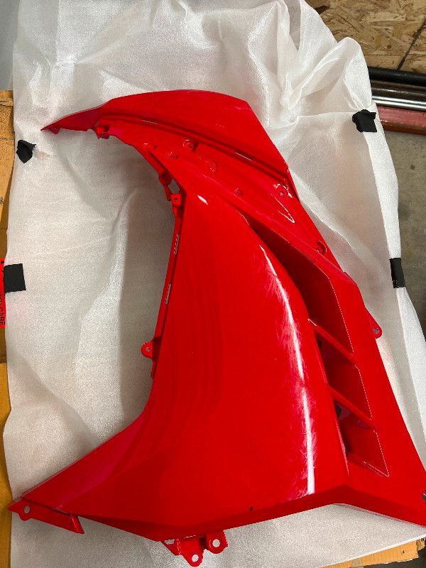 Kawasaki Ninja 300 Left side Cowling Fairing oem 55028-0508-15I in Other in Barrie - Image 3