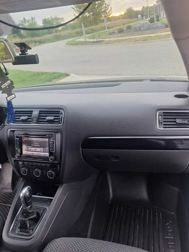 2015 VW Jetta modified581029089500221444