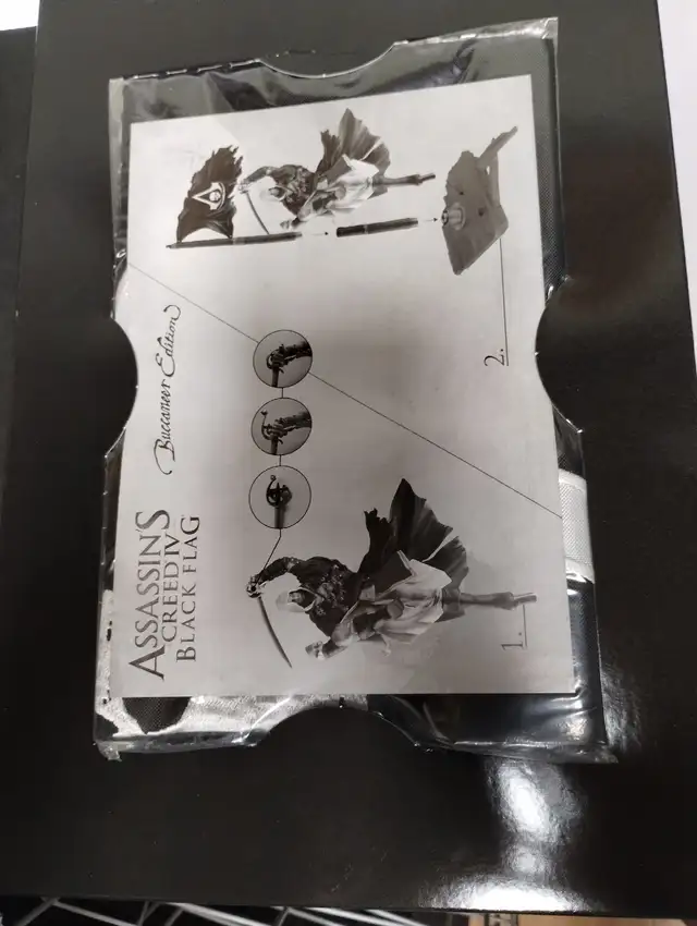 ASSASSIN'S CREED IV: BLACK FLAG LIMITED COLLECTORS EDITION PC in Arts & Collectibles in Markham / York Region - Image 9