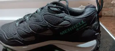 MERRELL running shoes size 7, View more