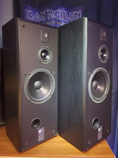 Enceintes 3 voies style colonne de qualité JBL modèle 4800, View more