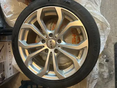 RTX OE 17” Rims with 225 45 17 Low Profile Tires. Rims alone were purchased new from Goldwing Autoca...