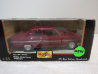 DIECAST 1:24 FORD FAIRLANE 1964 DE MAISTO