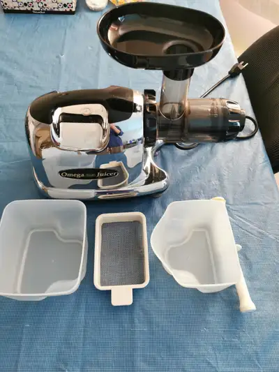 Omega juicer ***Reduced* **, View more