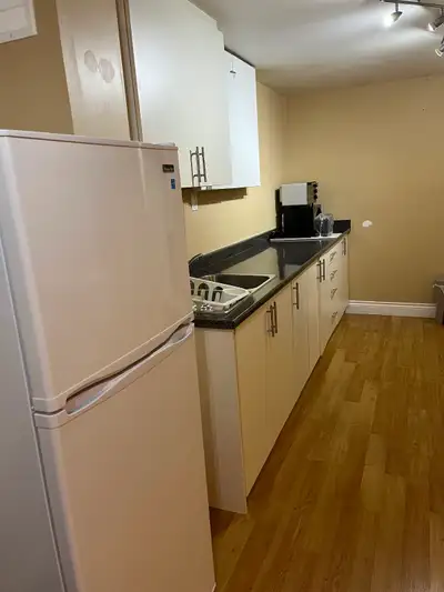 Spacious and bright with newly renovated washroom. Kitchenette with Microwave, countertop oven, toas...