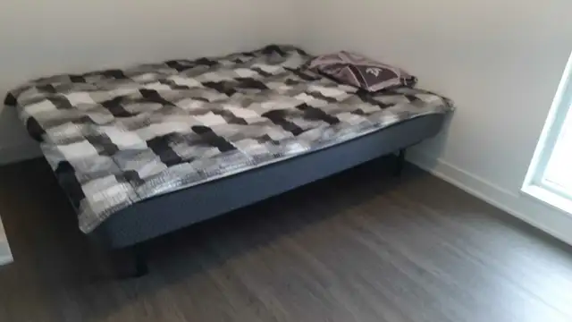 Privare Room for rent near Mount pleasant Go station, Brampton in Room Rentals & Roommates in Mississauga / Peel Region - Image 9