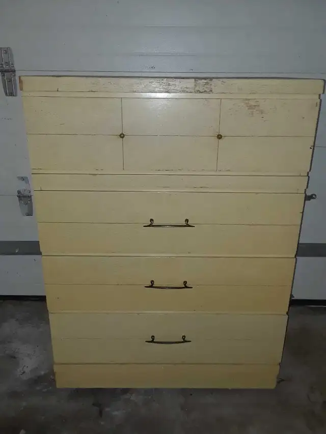 Tallboy Dresser  in Dressers & Wardrobes in Kingston - Image 2