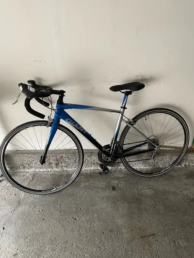 Giant road bike , View more