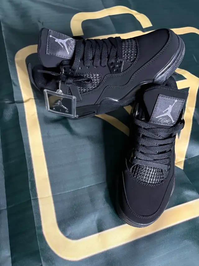 Jordan 4 Black Cats in Men's Shoes in Mississauga / Peel Region - Image 3