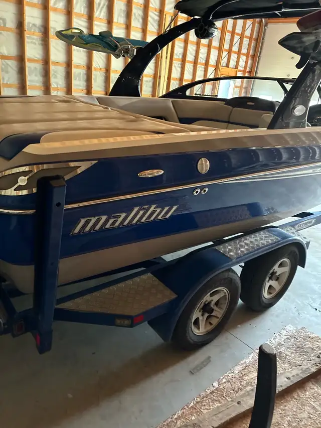2006 Malibu sunscape 21 Lsv in Powerboats & Motorboats in Nipawin - Image 5