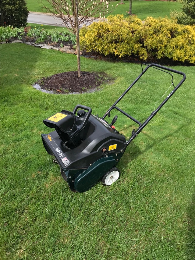 Yardworks 21” 5hp Snow Blower Snowblowers Hamilton Kijiji