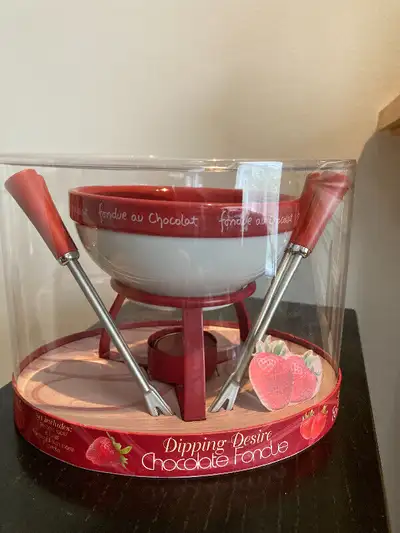 Chocolate Fondue set, View more