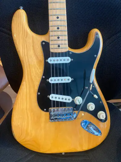 Fender Stratocaster 1976, View more
